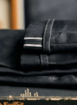 Imogene + Willie Denim*barton charcoal rigid jp