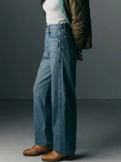 Women Imogene + Willie Denim|The Jeans*buckleback jean in washed indigo stripe