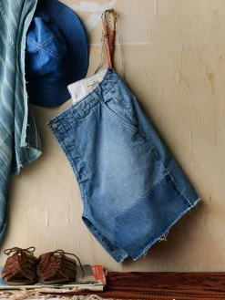 Women Imogene + Willie Pants & Shorts*clarke washed denim cutoff short