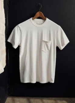 Imogene + Willie T-Shirts*classic knit pocket tee