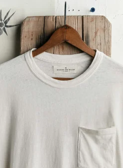 Imogene + Willie T-Shirts*classic knit pocket tee
