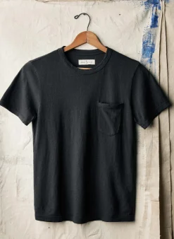 Imogene + Willie T-Shirts*faded black knit pocket tee