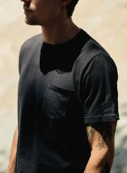 Imogene + Willie T-Shirts*faded black knit pocket tee