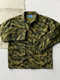 Women Imogene + Willie Jackets*fatigue jacket in brushstroke camo