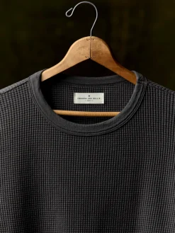 Imogene + Willie Knits & Sweaters*long sleeve thermal crew in faded black