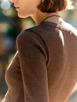 Women Imogene + Willie Knits & Sweaters*long sleeve waffle thermal in brown