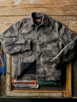 Imogene + Willie Jackets*quilt lined canvas chore coat in camo
