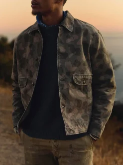 Imogene + Willie Jackets*quilt lined canvas chore coat in camo