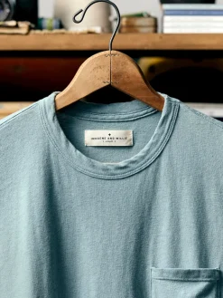 Imogene + Willie T-Shirts*sky blue knit pocket tee