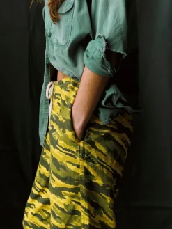 Women Imogene + Willie Pants & Shorts*the lounge pant in brushstroke camo