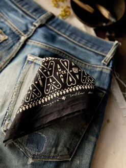 Women Imogene + Willie Bandanas|Accessories*the "muerte" bandana