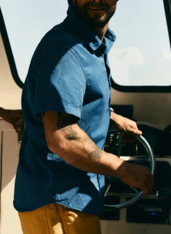 Imogene + Willie Shirts*the whisper twill shirt in blue